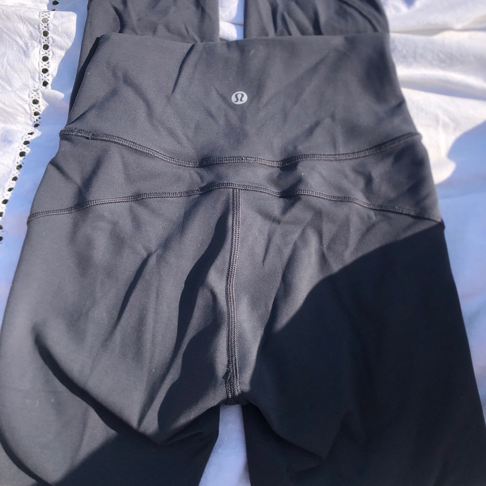 Gray lululemon leggings